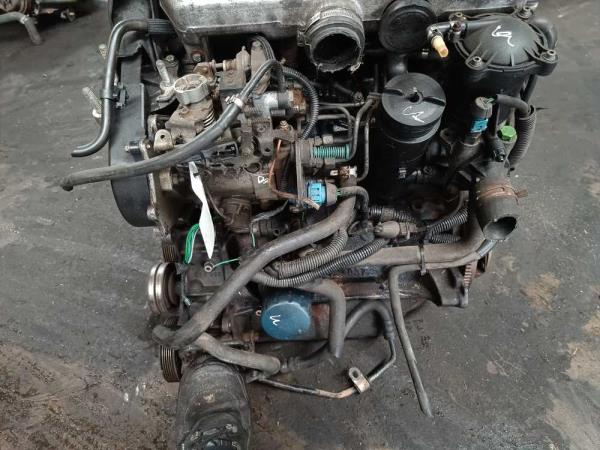MOTEUR CITROEN / PEUGEOT 1.9D CODE DJY 10CHUBD - Vue 3